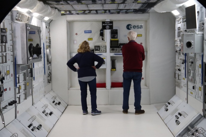 Ne maradj le: 3 hónapig látható Budapest legnagyobb Űrhajós kiállítása